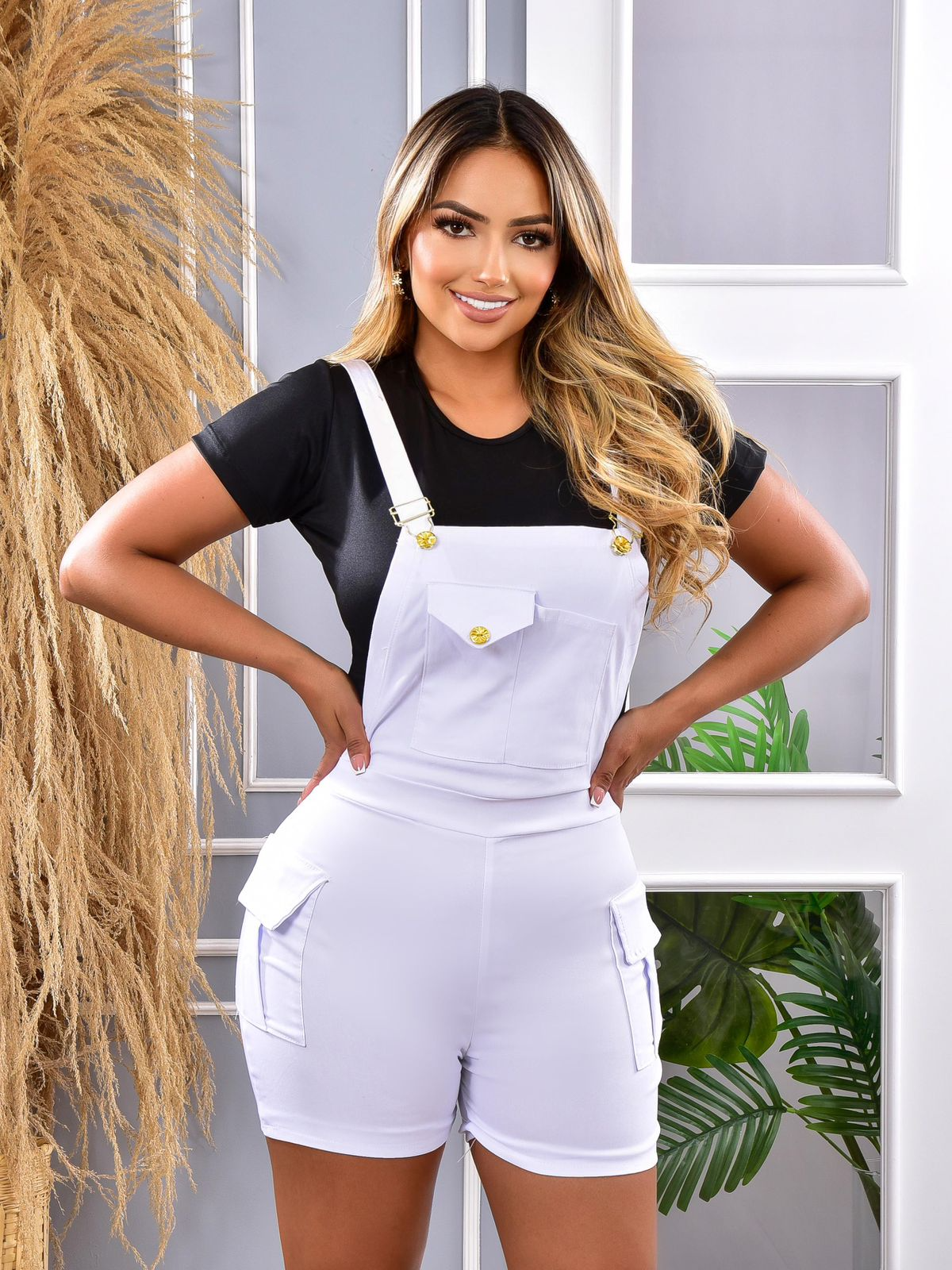 gid://shopify/MediaImage/25707919245382